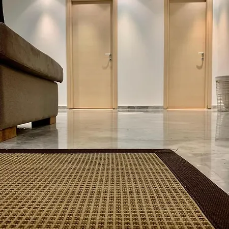 Aggelos And Thisbe Chania